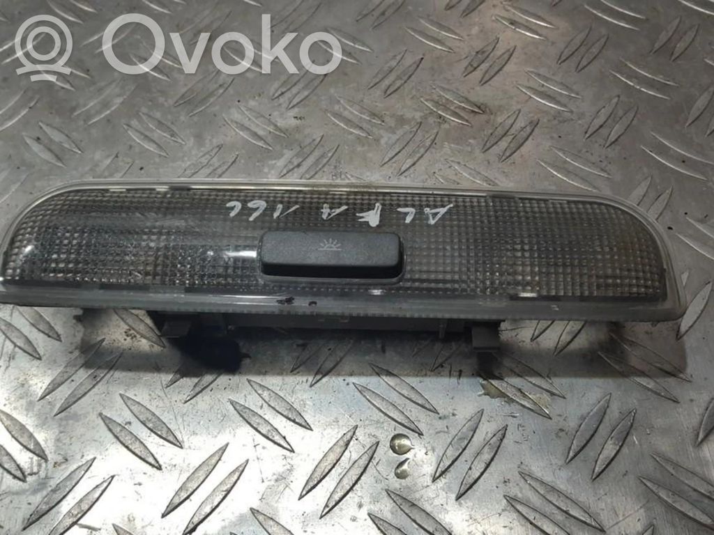 Takaistuimen valo   8P0947111A,8P0947111A