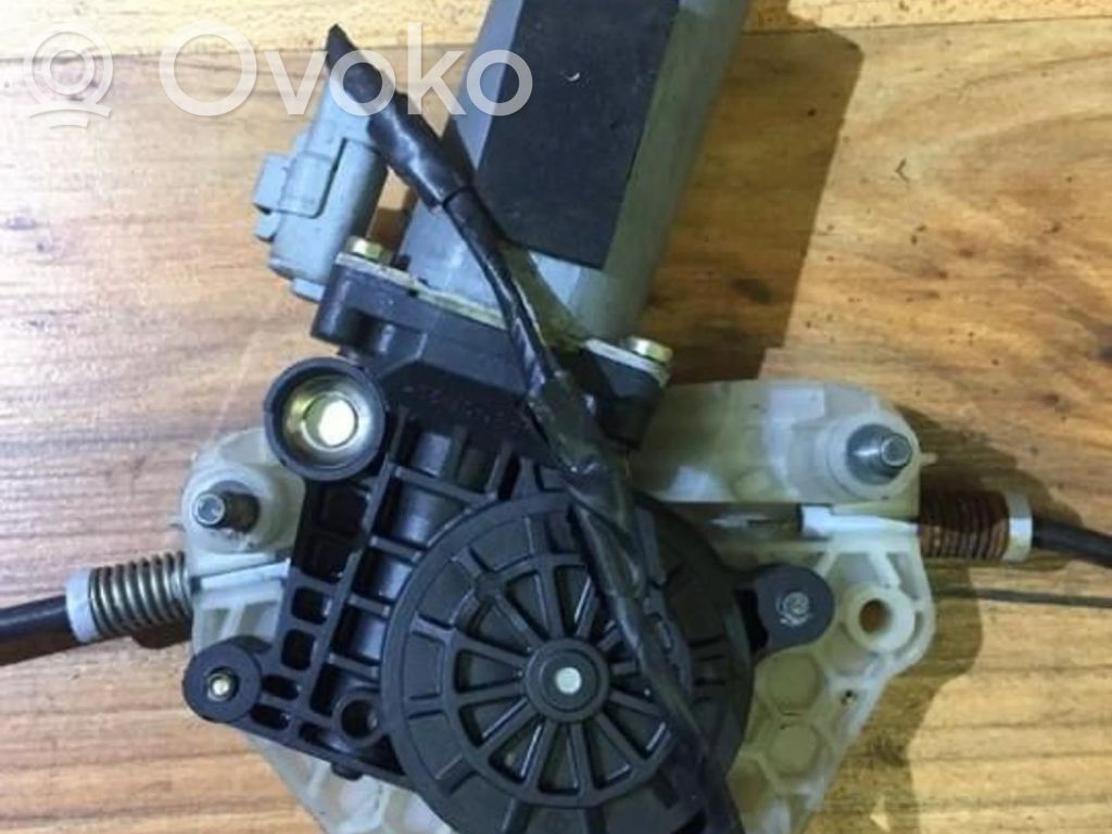 Peugeot 406 Motor macara geam ușă față 