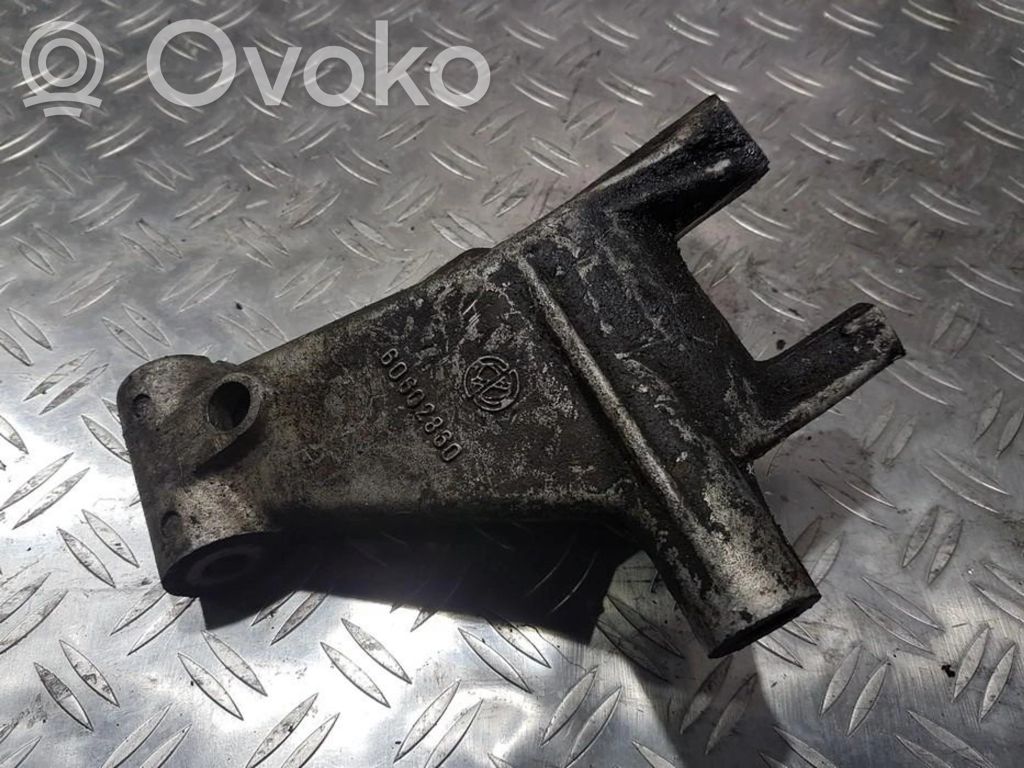 Fiat Bravo - Brava Engine mounting bracket 
