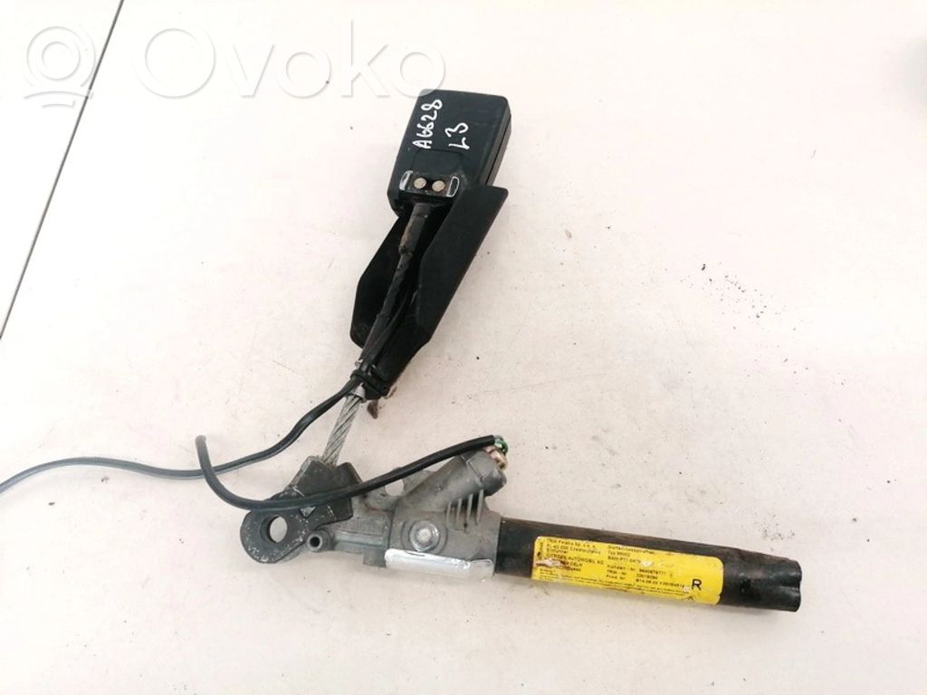 Citroen C3 Hebilla del cinturón delantero 