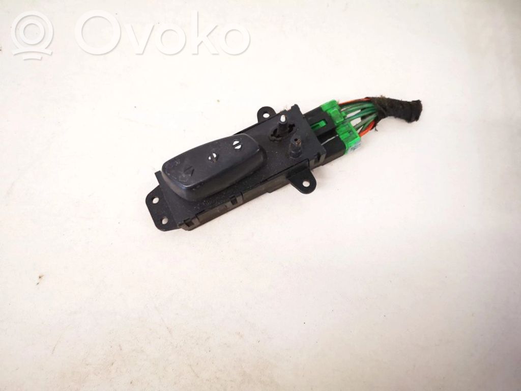 Interruptor de control del asiento   04601757,04601757
