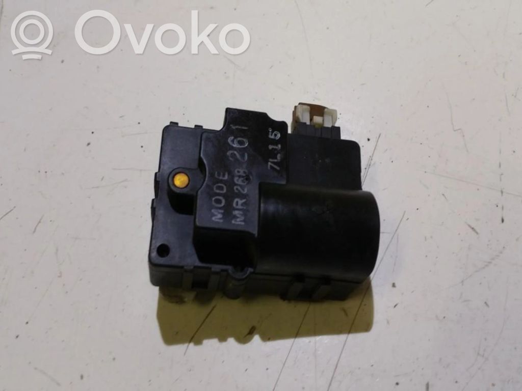 Volvo S40, V40 Motor/activador trampilla de calefacción 