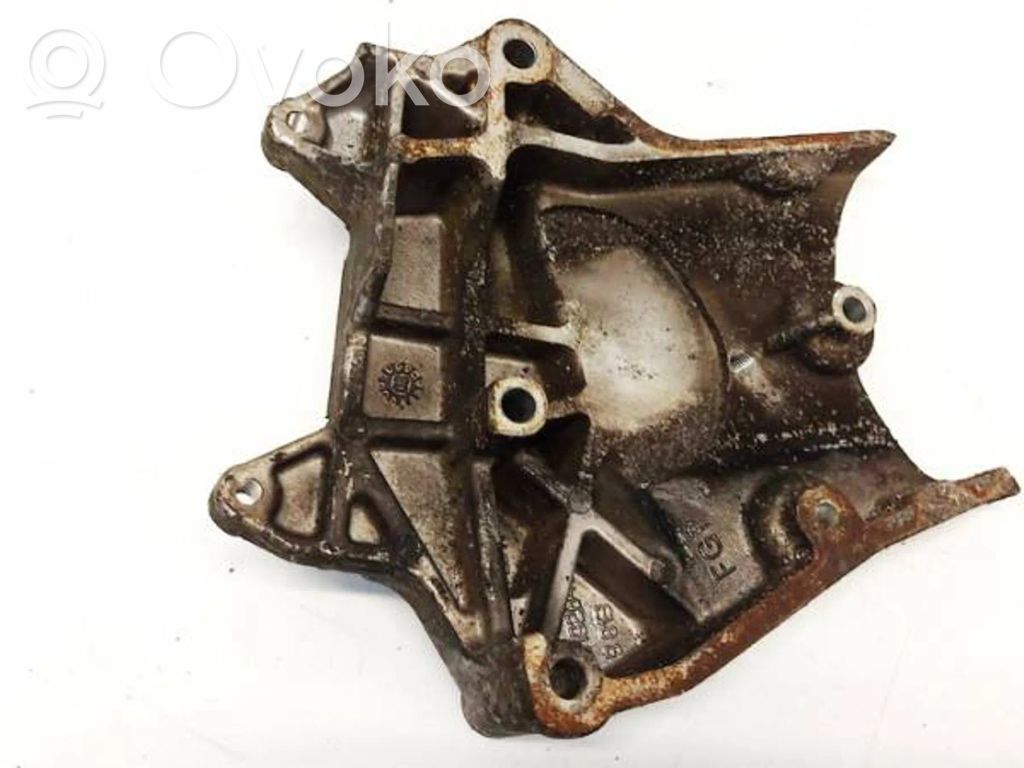 Opel Zafira B Suport motor 