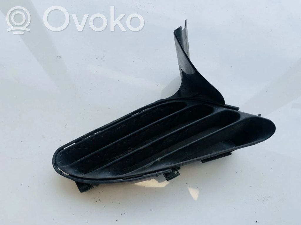 Renault Megane I Etusäleikkö 