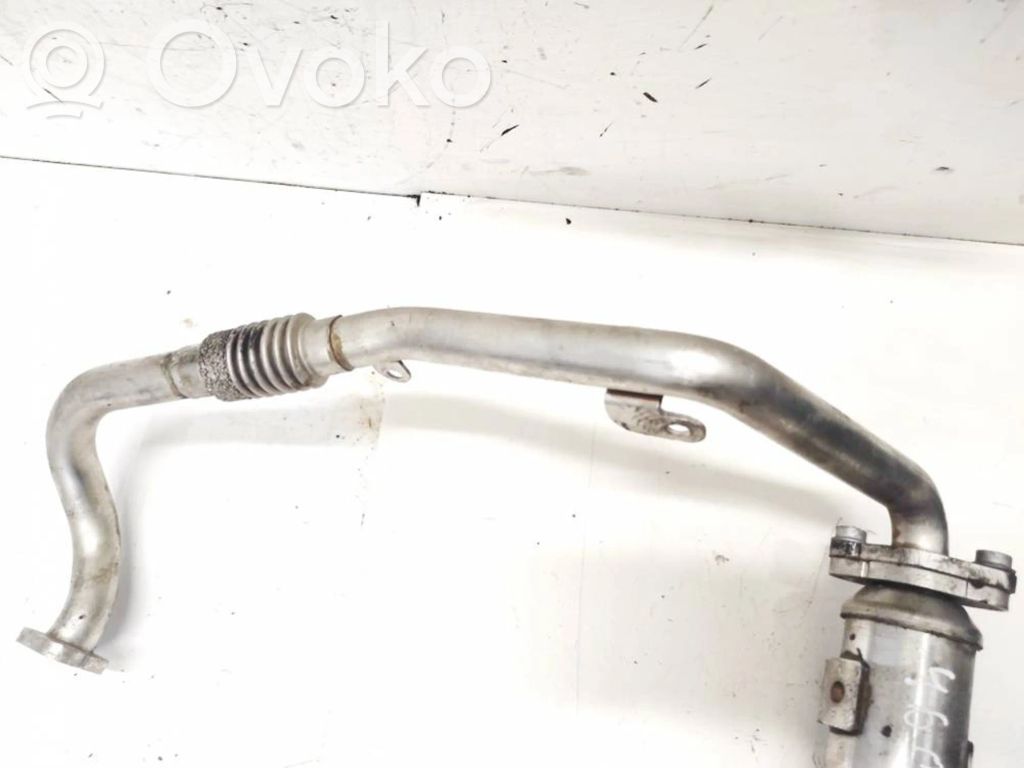 Audi A5 8T 8F Linea/tubo flessibile della valvola EGR