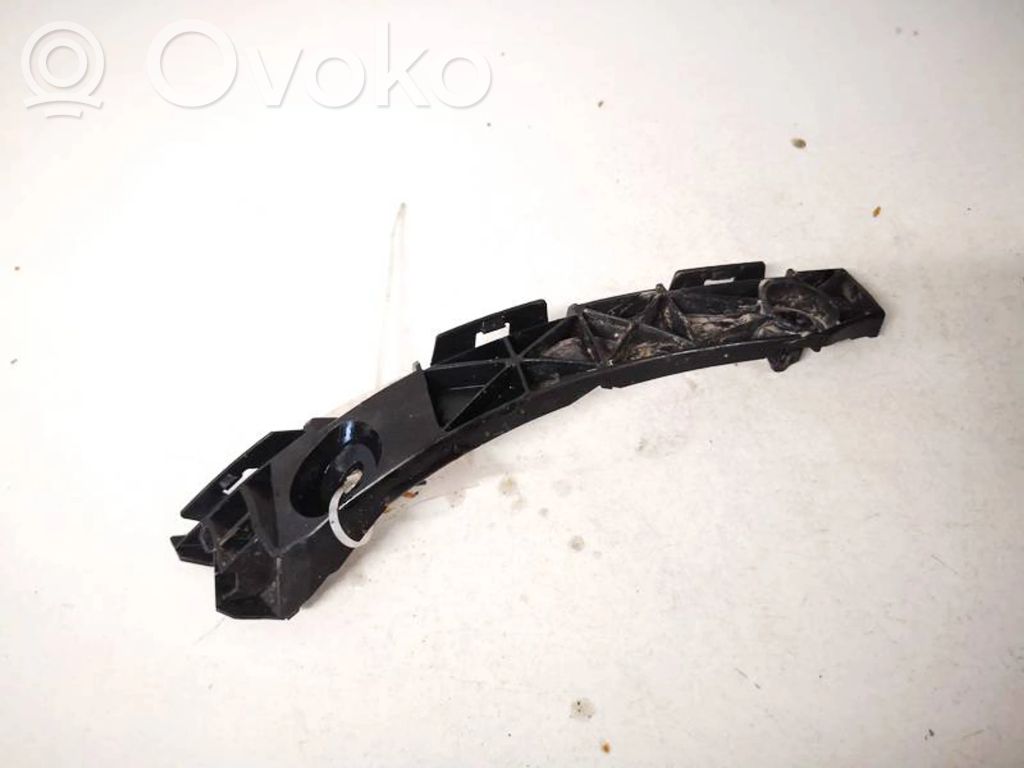 Lexus IS 220D-250-350 Staffa di rinforzo montaggio del paraurti posteriore