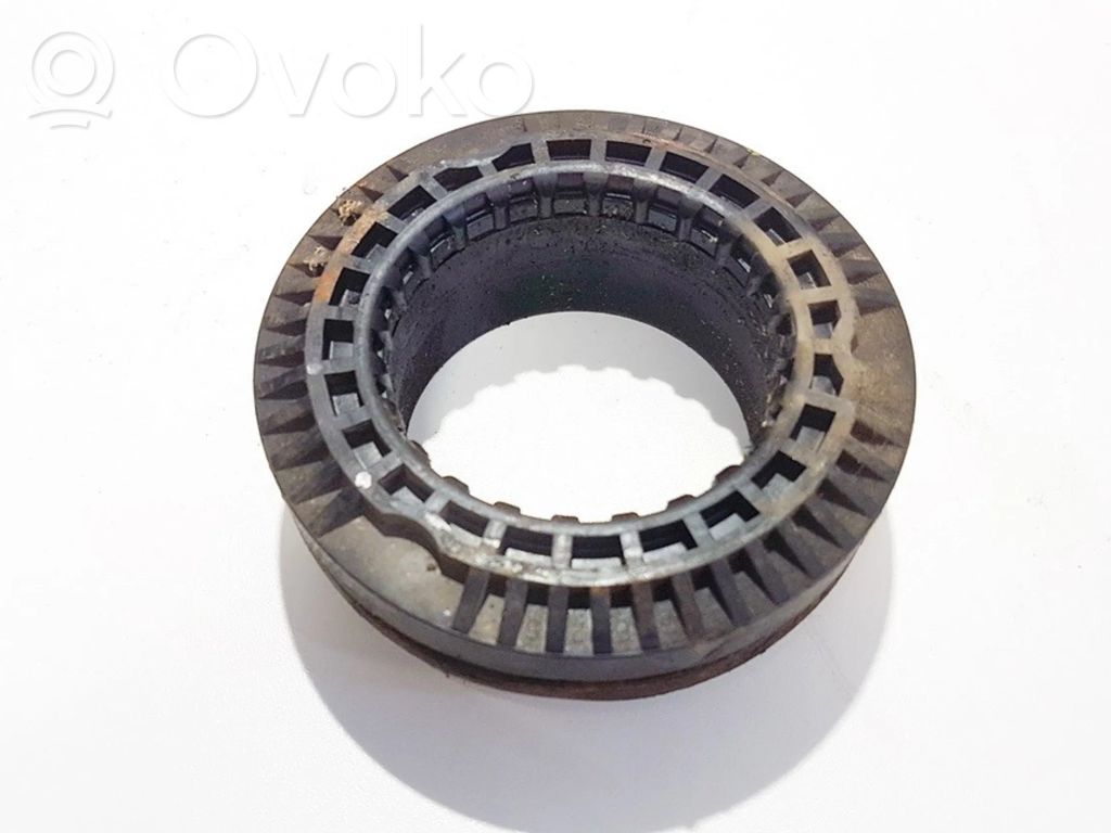 Chrysler Sebring (JS) Coil spring mount 
