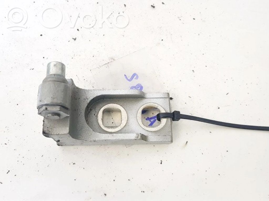 Opel Corsa E Bisagra superior puerta delantera 