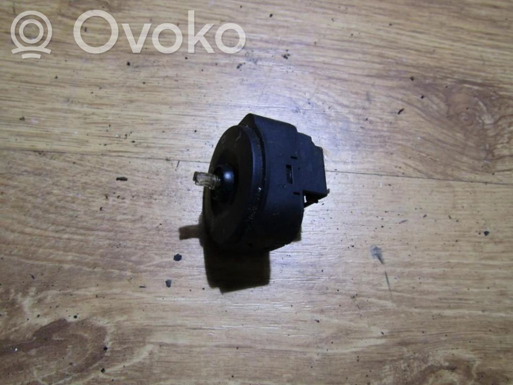 Skoda Octavia Mk1 (1U) Interruttore specchietto retrovisore