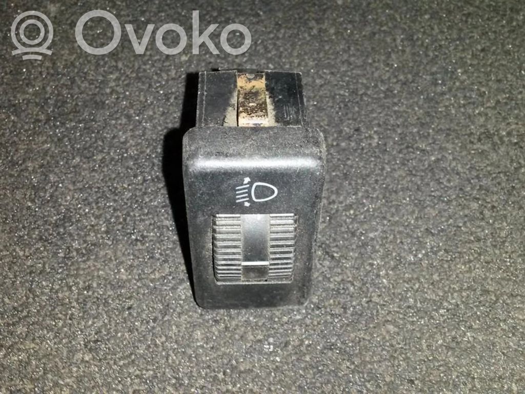 Volkswagen PASSAT B3 Comutator control nivel faruri 