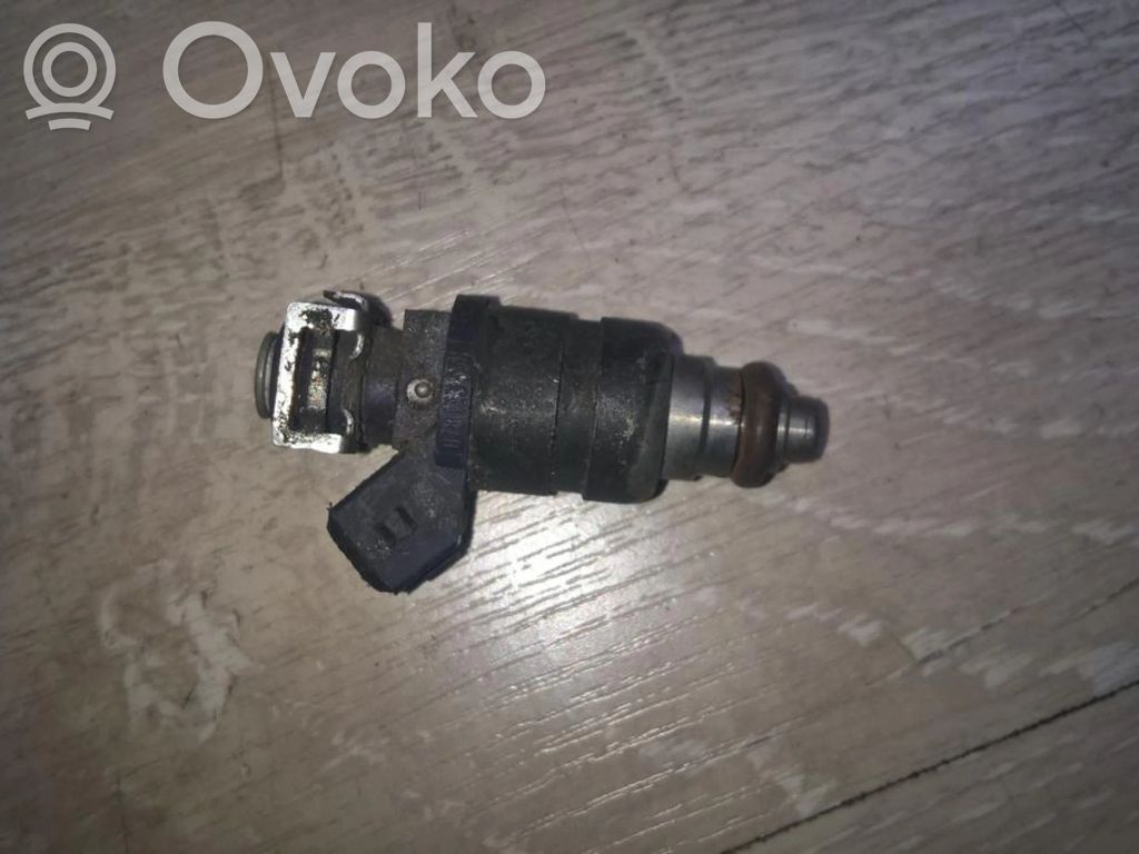 Audi A6 S6 C5 4B Iniettore