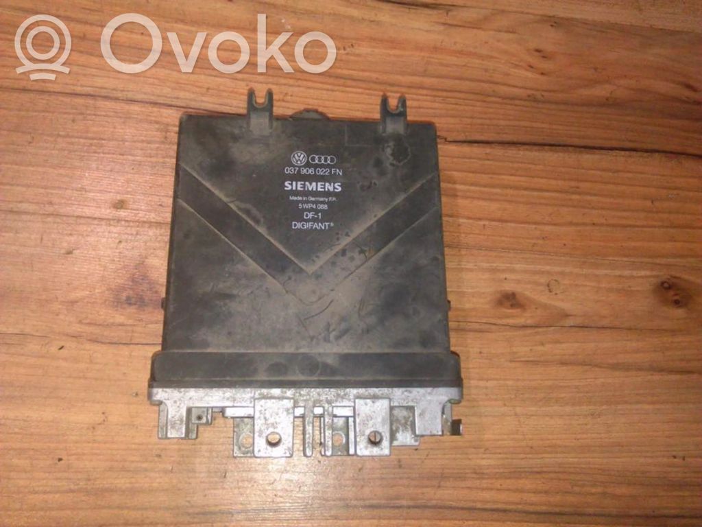 Volkswagen PASSAT B3 Unidad de control/módulo del motor