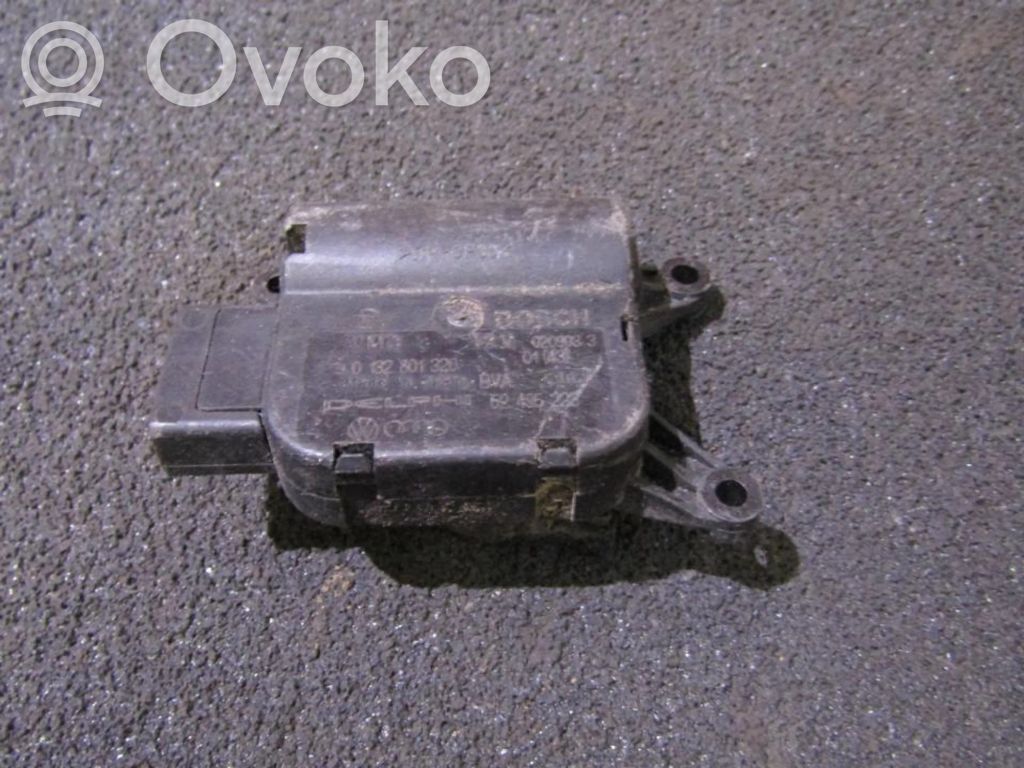 Volkswagen Touareg I Motor/actuator clapetă aer 