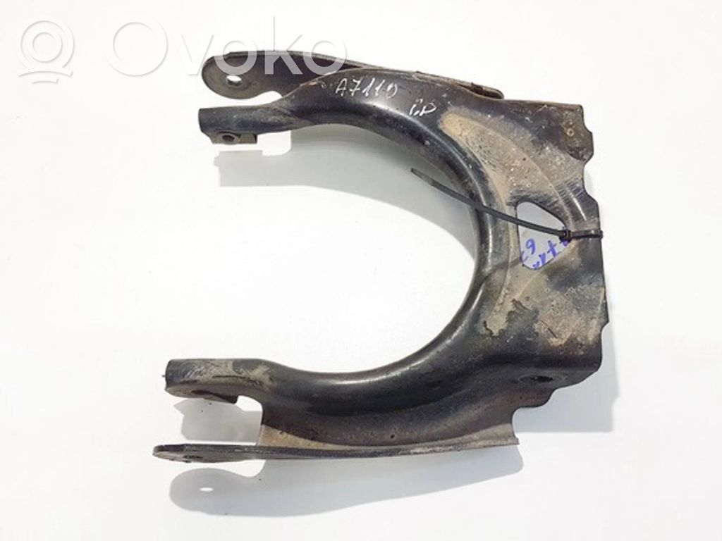 Peugeot 407 Braccio di controllo sospensione anteriore inferiore/braccio oscillante 