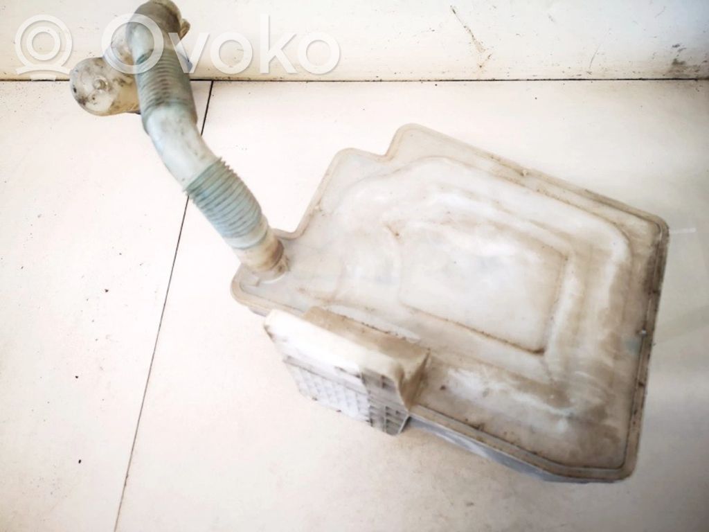 Volkswagen Golf V Serbatoio/vaschetta liquido lavavetri parabrezza
