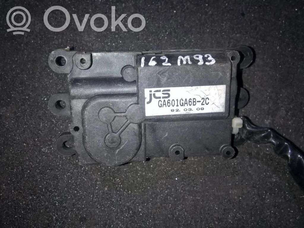 Mazda MX-6 Silniczek nagrzewnicy 