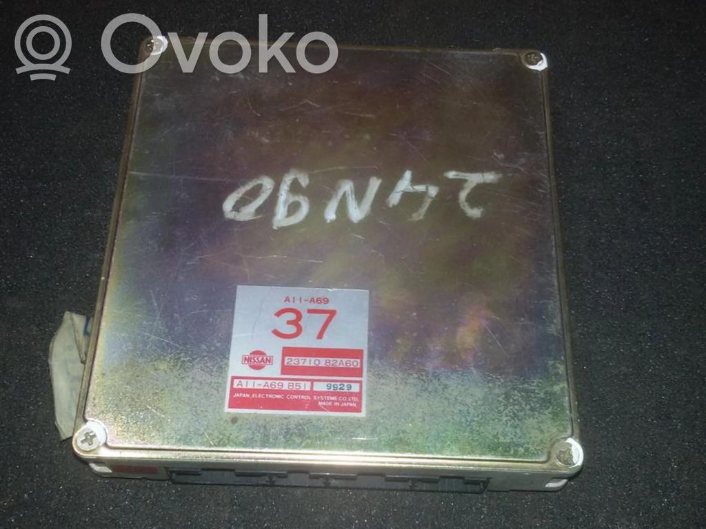 Nissan Sunny Engine control unit/module 