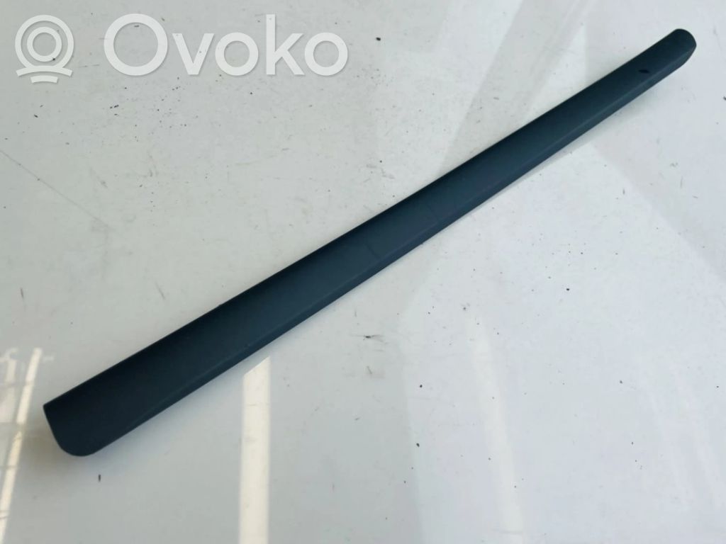 BMW 7 E65 E66 Cita veida salona detaļa 