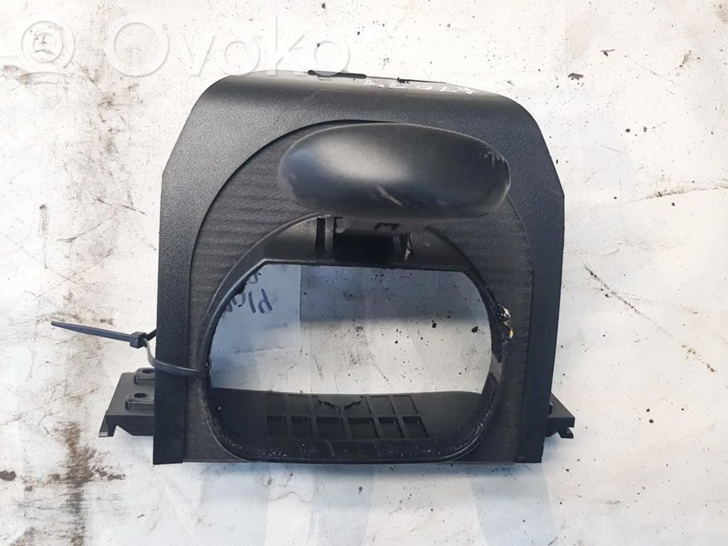 Mercedes-Benz CLS C219 Other interior part 