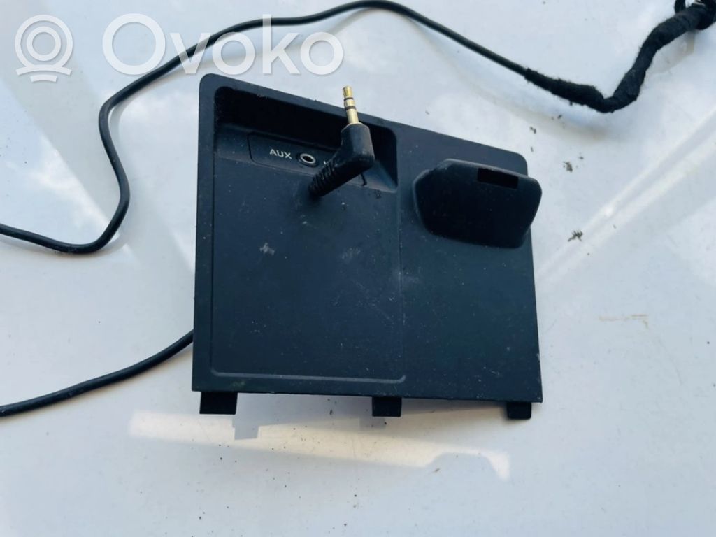 BMW X5 E70 Enchufe conector USB 