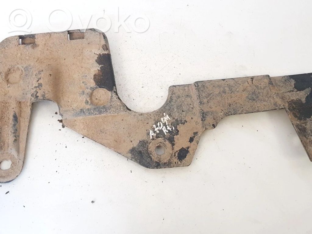 Subaru Legacy Placa protectora/protector antisalpicaduras motor 