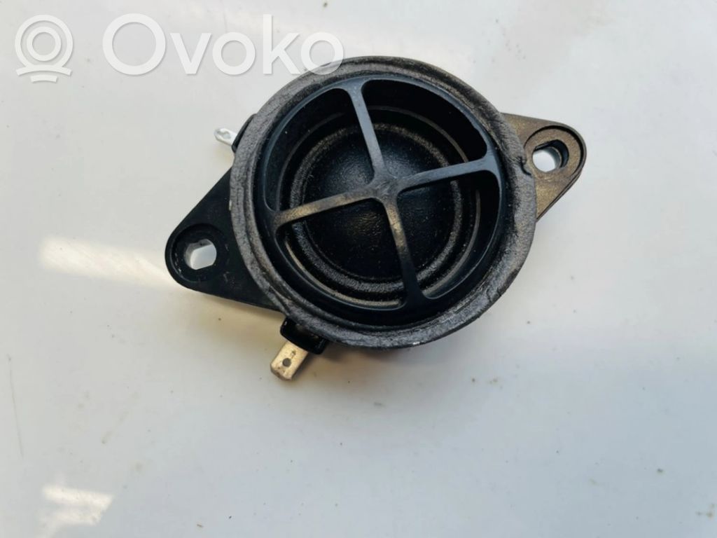 Audi 100 200 5000 C3 Etuoven kaiutin 