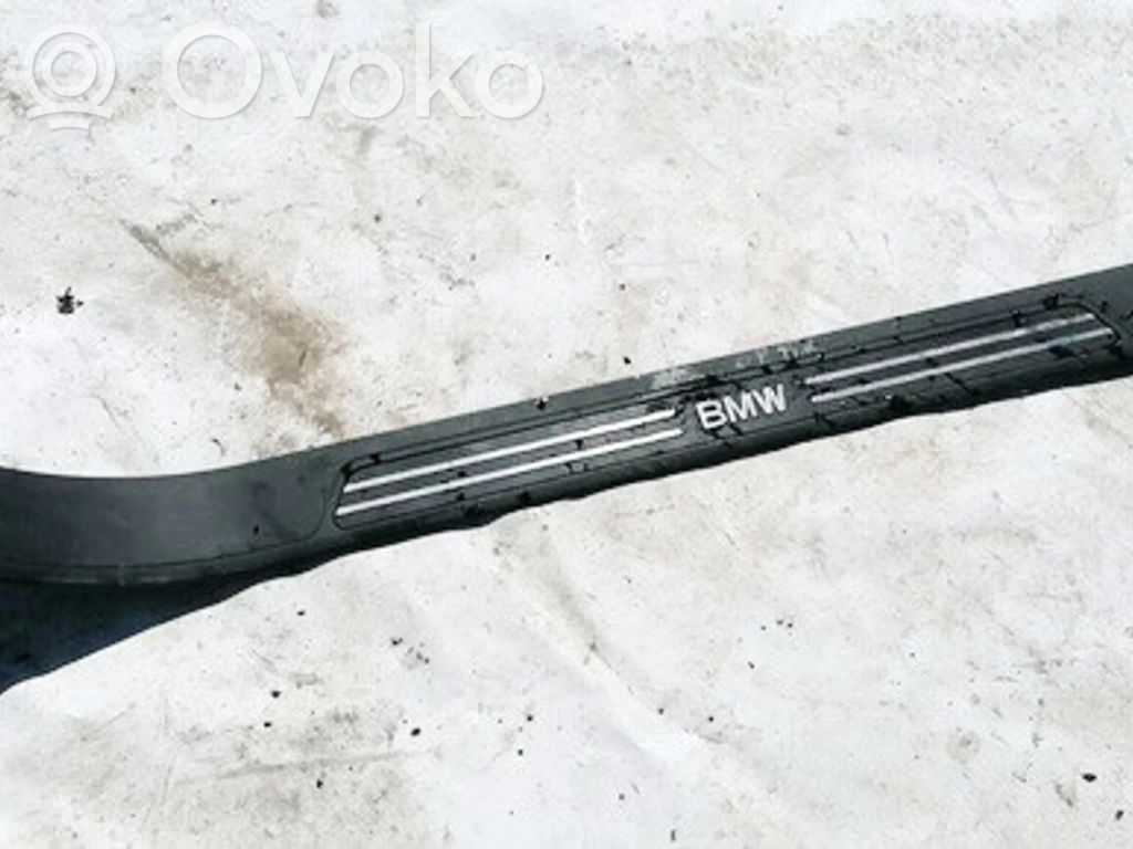BMW 7 E65 E66 Listwa progowa przednia 