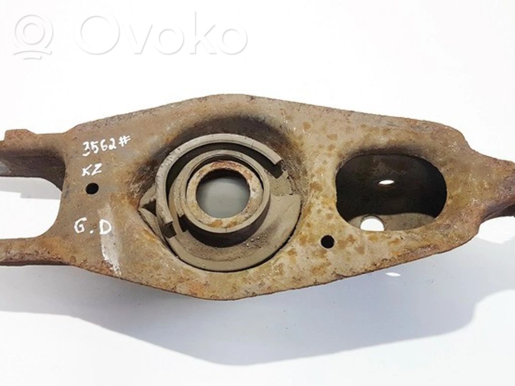 Rear upper control arm/wishbone