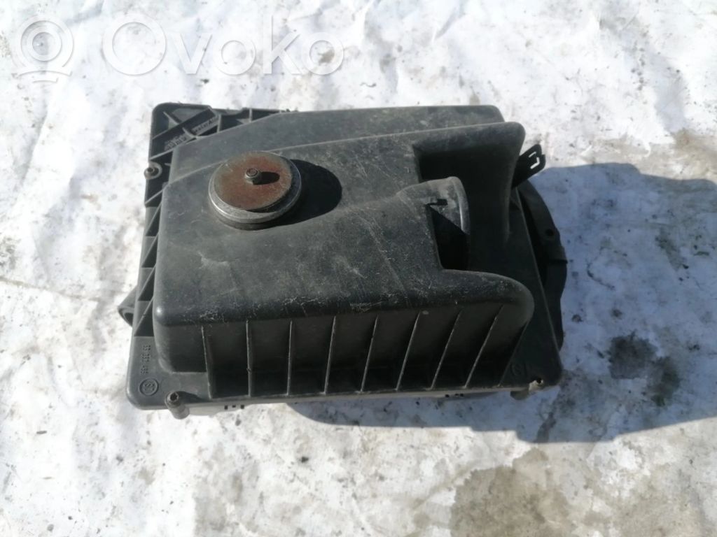 Opel Zafira A Obudowa filtra powietrza 