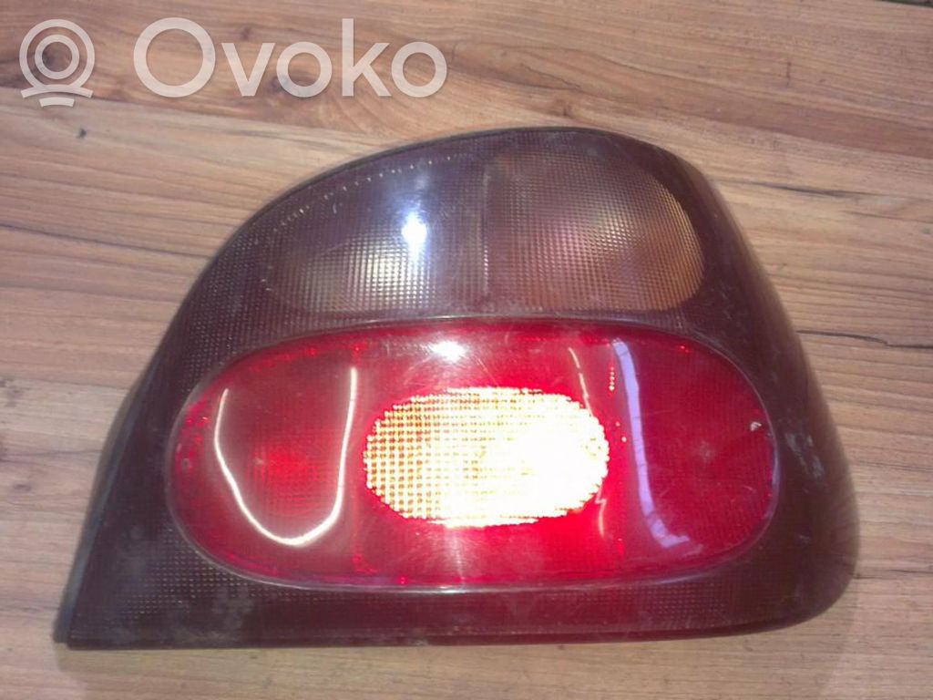 Renault Megane I Задний фонарь в кузове 