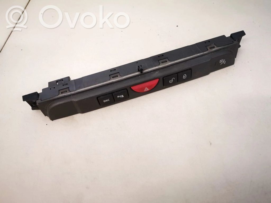 Land Rover Discovery 3 - LR3 Interruttore luci di emergenza