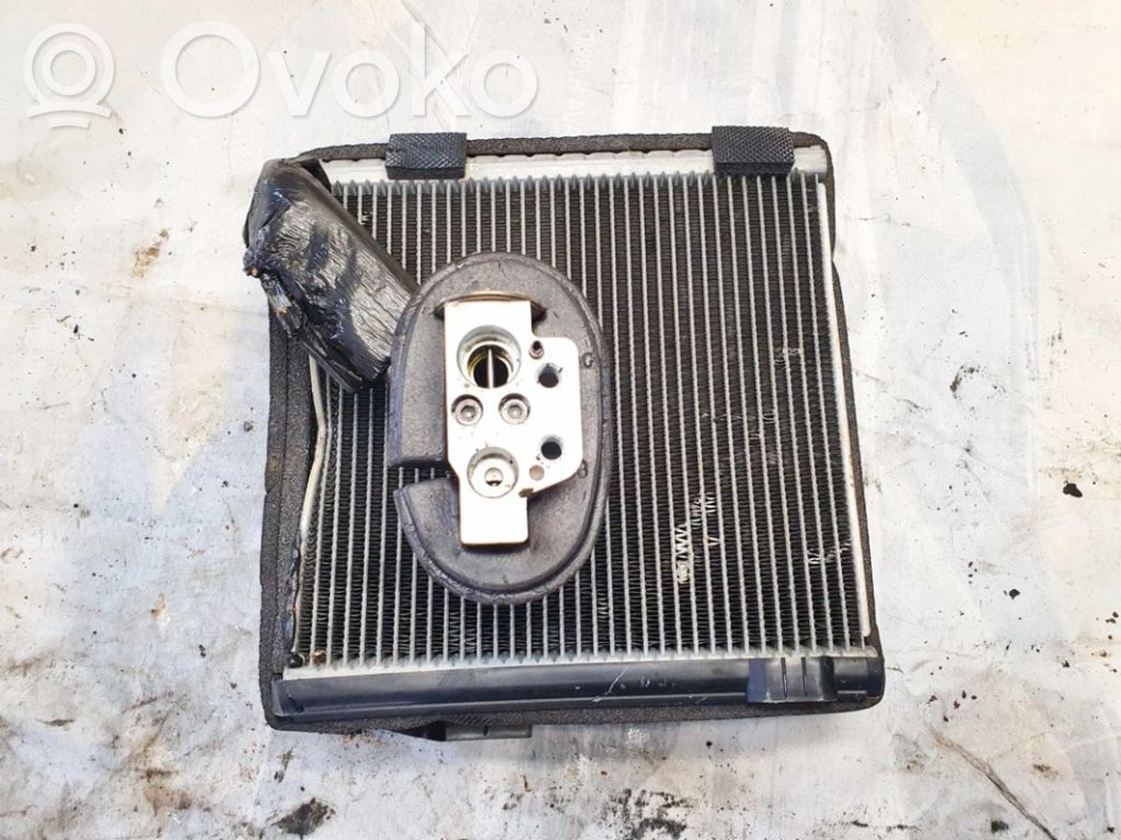 Radiateur condenseur de climatisation   1K0820679,3C1820103B,1K0820679,3C1820103B