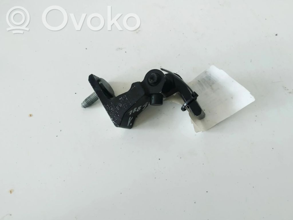 Audi A3 S3 8V Zawias górny drzwi 