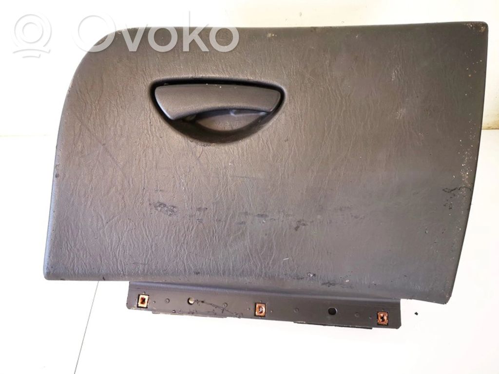 Ford Focus Daiktadėžė 