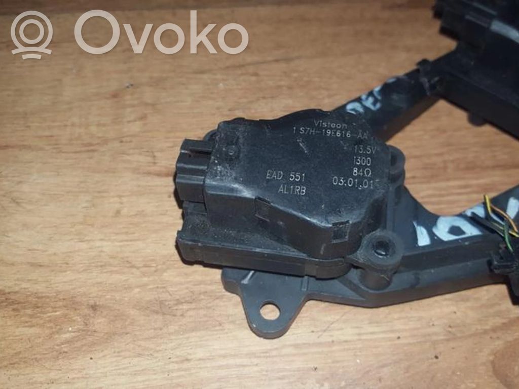 Ford Mondeo Mk III Moteur / actionneur de volet de climatisation