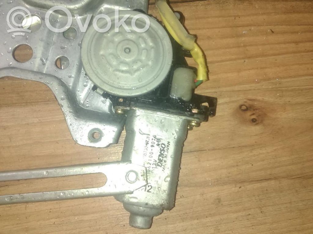 Daihatsu Sirion Moteur de lève-vitre de porte arrière 