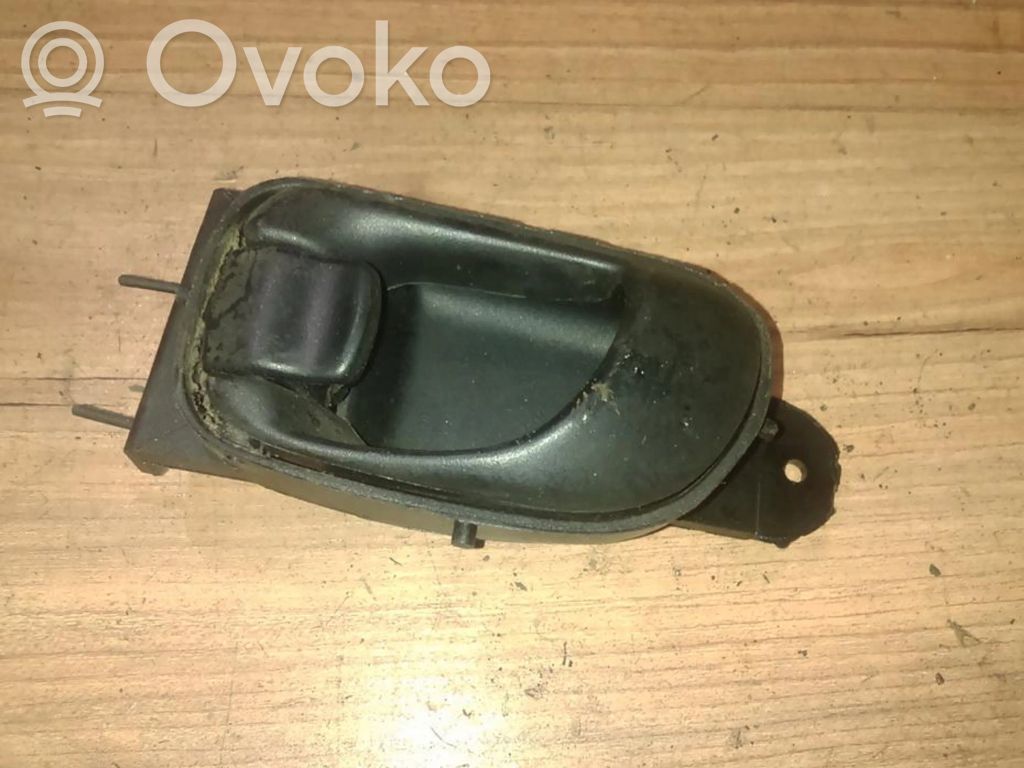 Daewoo Tacuma Rear door interior handle 