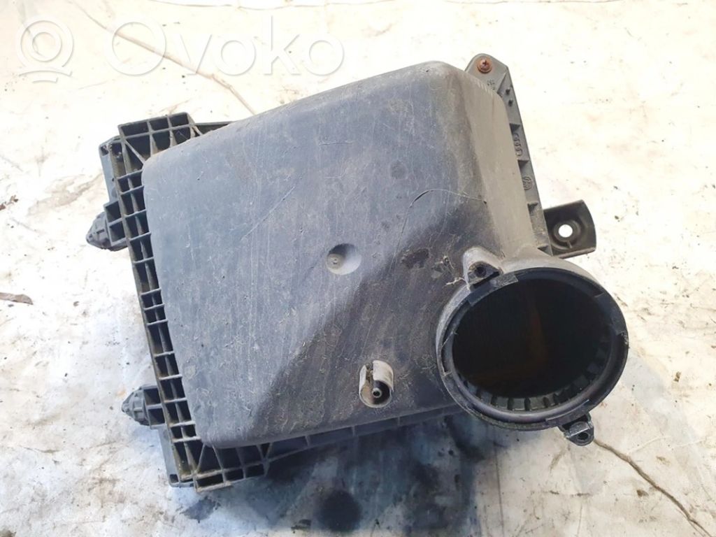 Cutie filtru aer   059133835A,159133837AA,059133835A,159133837AA