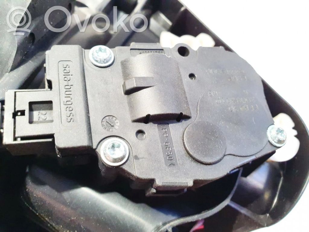 BMW 5 GT F07 Motor/actuator clapetă aer 