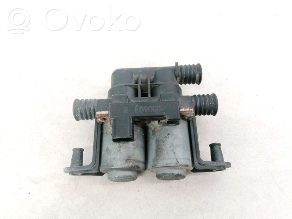 Land Rover Range Rover L322 Valvola di regolazione del liquido di raffreddamento e del riscaldatore