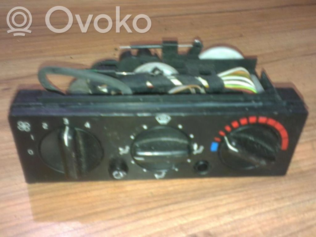 Volvo 460 Climate control unit 