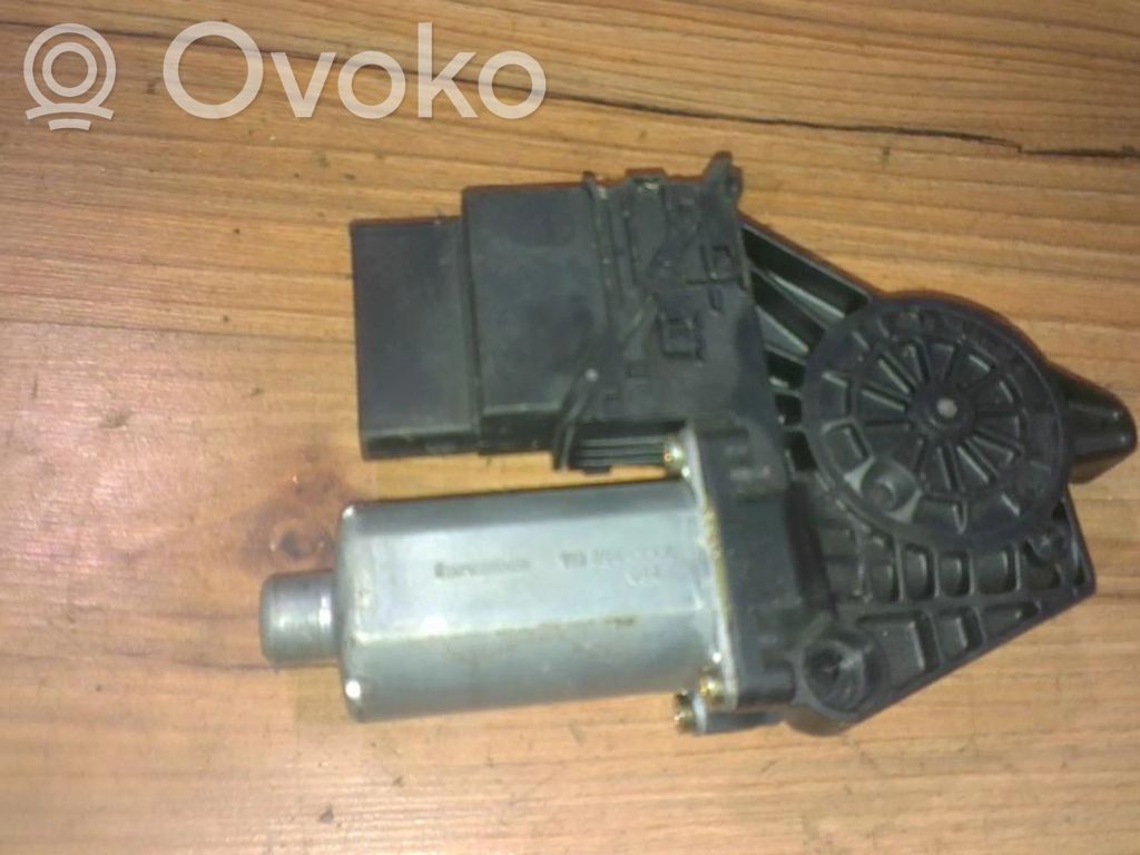 Silniczek podnoszenia szyby drzwi tylnych   0130821696,11909XXX,0130821696,11909XXX