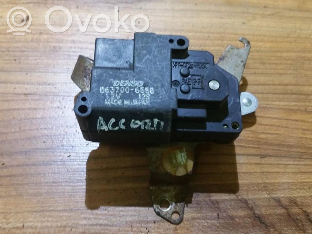 Honda Odyssey Silniczek nagrzewnicy