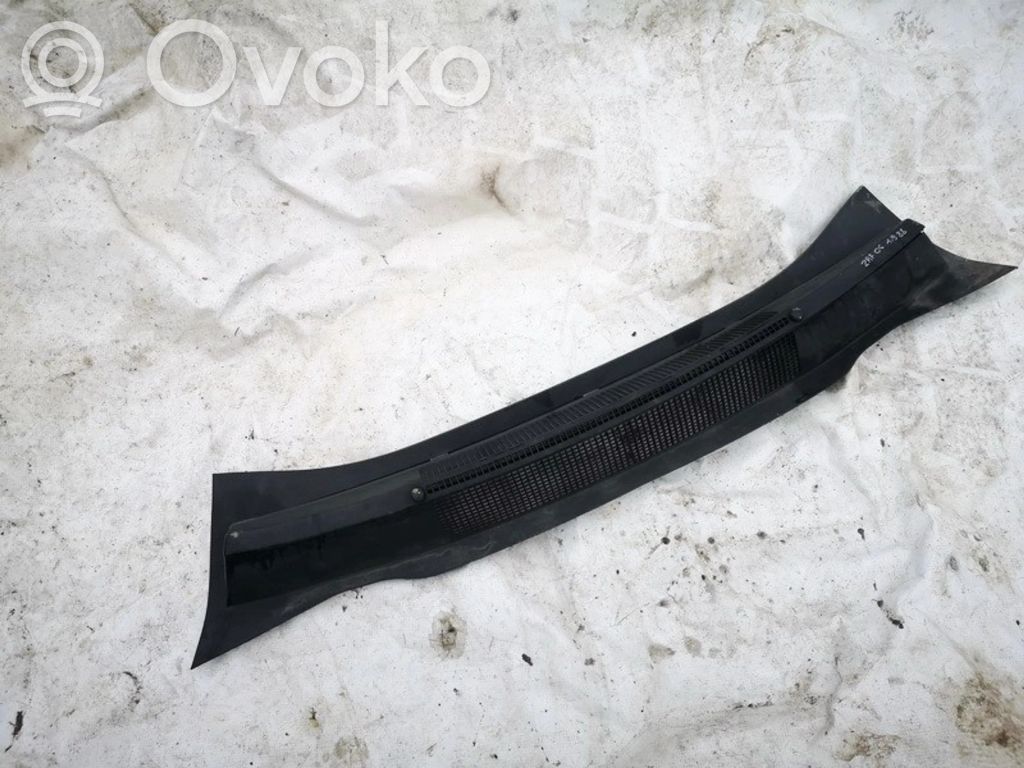 Opel Zafira B Rivestimento del tergicristallo 