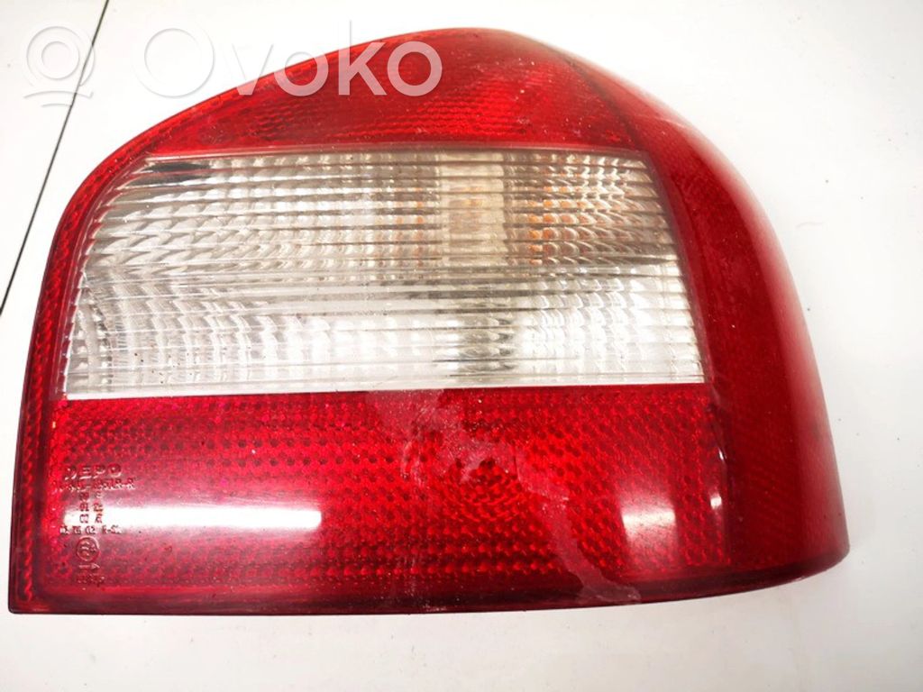 Audi A3 S3 8L Luz trasera/de freno 