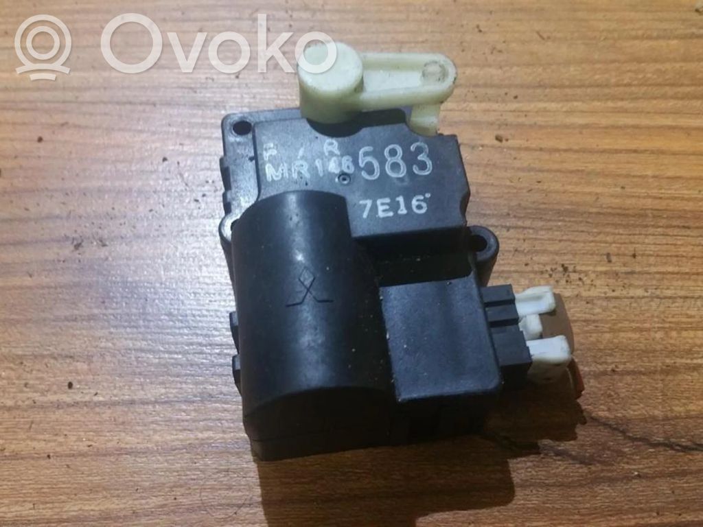 Volvo S40, V40 Motor/actuator clapetă aer 