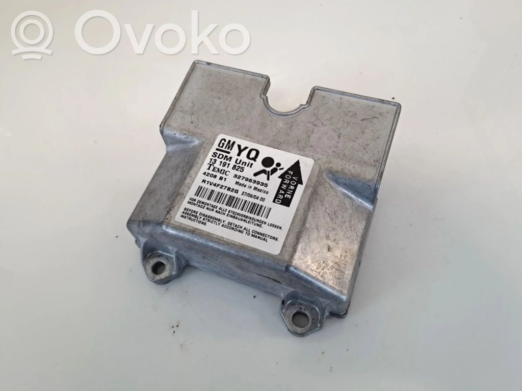 Opel Astra H Unitate/modul de comandă airbaguri 