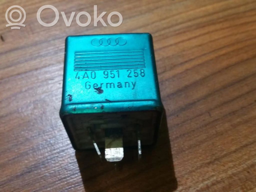 Otros relés   4A0951258,899304,4A0951258,899304
