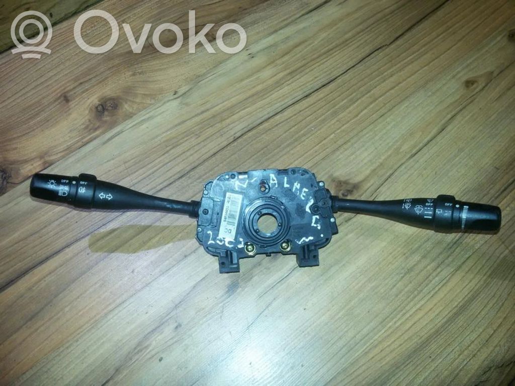 Nissan Almera N16 Bloc semnalizator și ștergător parbriz 