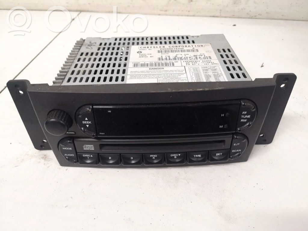 Chrysler Pacifica Panel / Radioodtwarzacz CD/DVD/GPS 